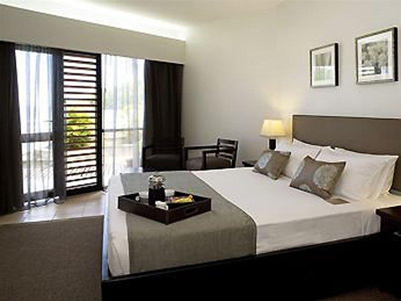 Novotel Suva Lami Bay Exterior foto